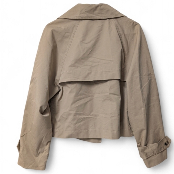 Like New! Mango Cropped trench coat with lapels - Picture 7 of 13